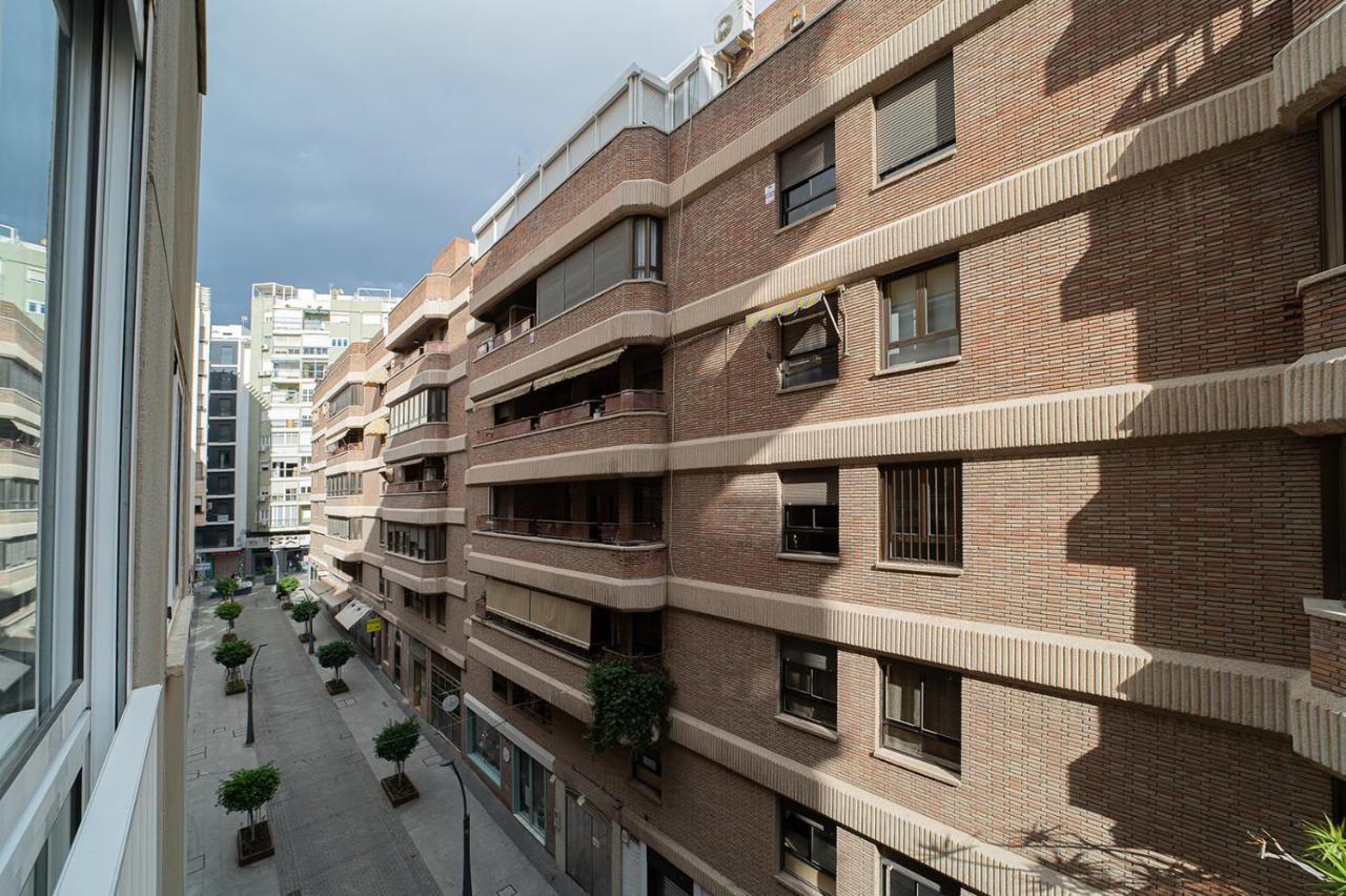 Expoholidays - General Tamayo Parking Gratis Almería Exterior foto